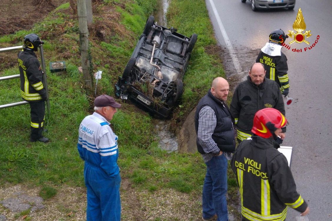 INCIDENTE STRADALE A CITTADELLA: FERITA UNA 19ENNE